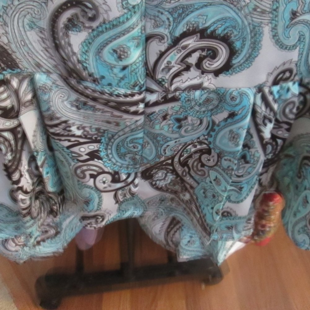 Blouse, 1X, Paisley, Liz Claiborne - Picture 3 of 5